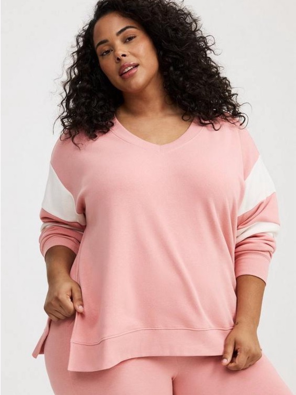 Torrid cozy fleece v-neck step hem pullover sweatshirt - rosette